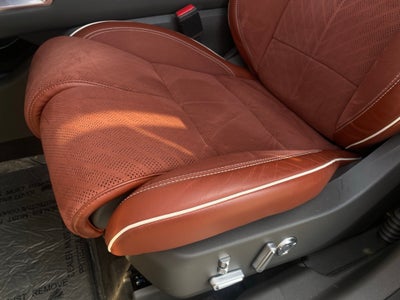 2024 Lincoln Nautilus Black Label