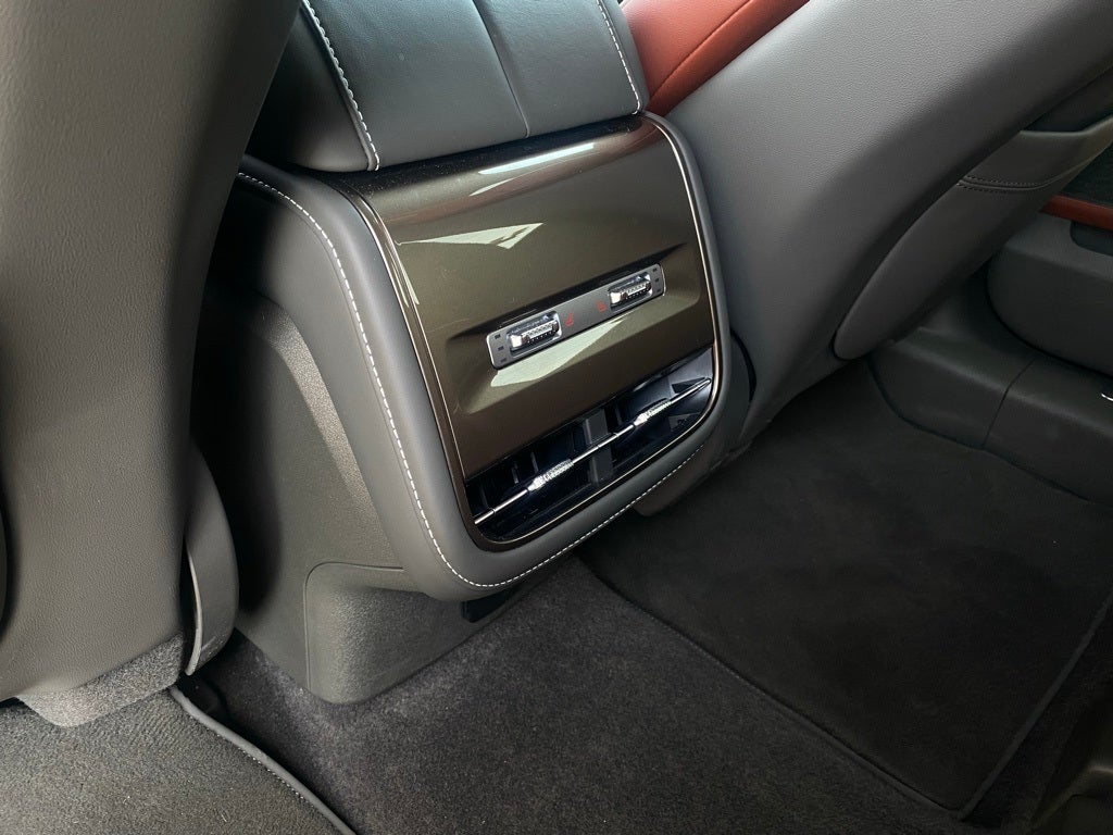 2024 Lincoln Nautilus Black Label