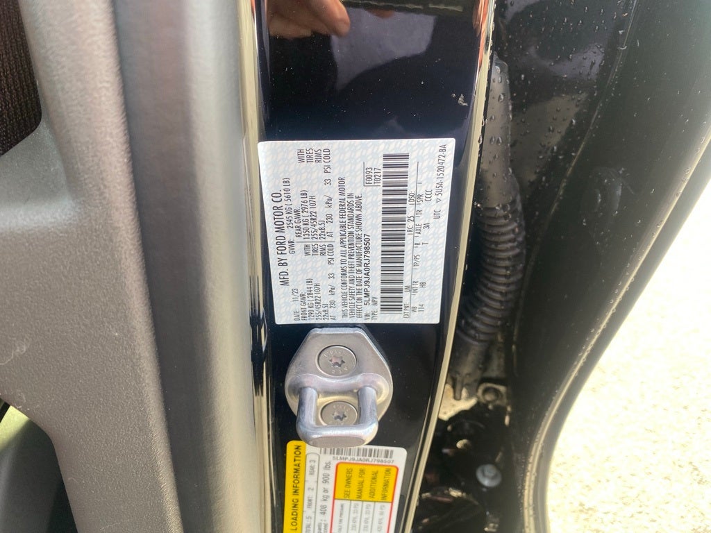 2024 Lincoln Nautilus Black Label