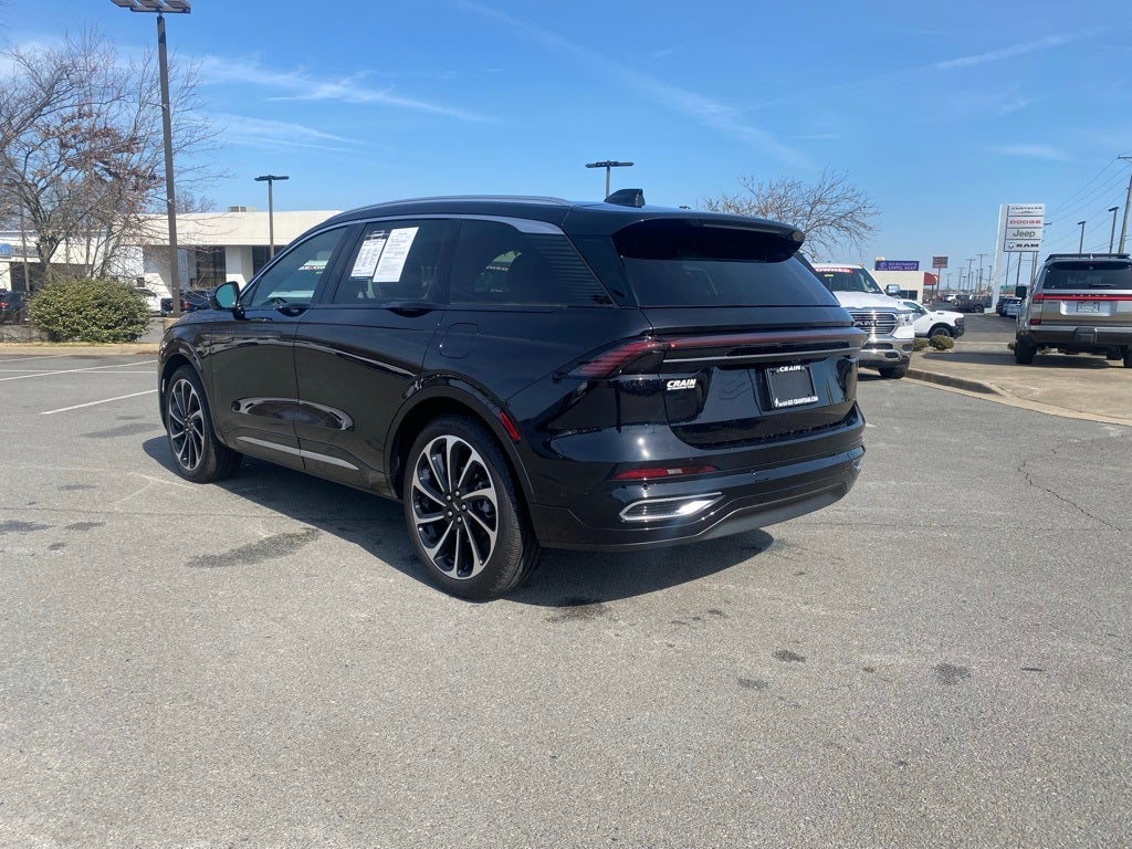 2024 Lincoln Nautilus Black Label