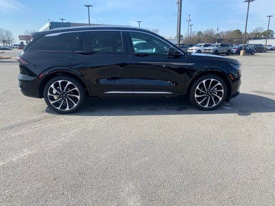 2024 Lincoln Nautilus Black Label