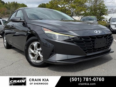 2022 Hyundai ELANTRA SE