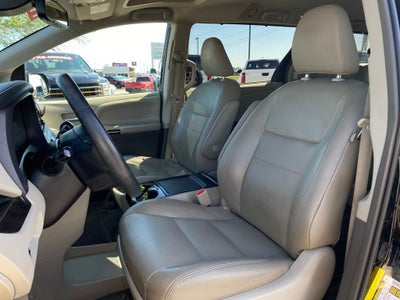 2019 Toyota Sienna XLE 8 Passenger
