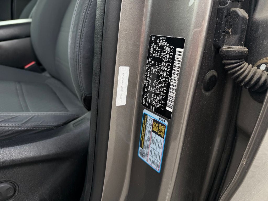2017 Kia Sorento LX