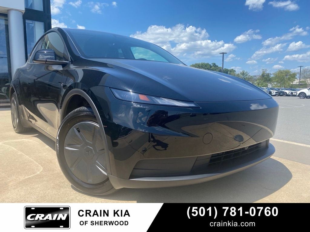 2026 Tesla Model Y Base