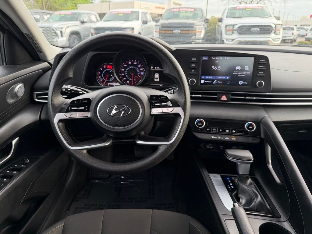 2021 Hyundai ELANTRA SEL