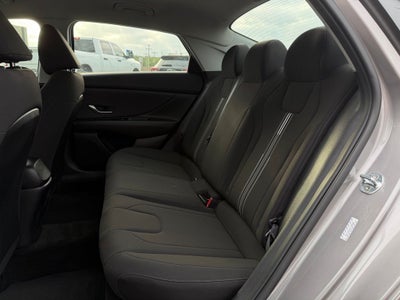 2021 Hyundai ELANTRA SEL