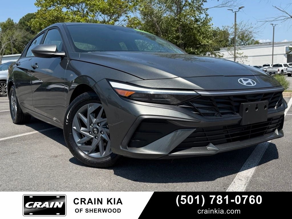 2024 Hyundai ELANTRA SEL
