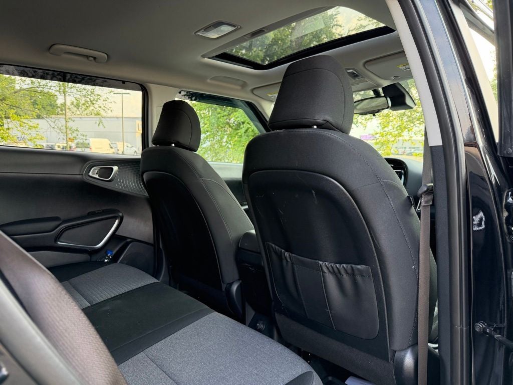 2022 Kia Soul EX