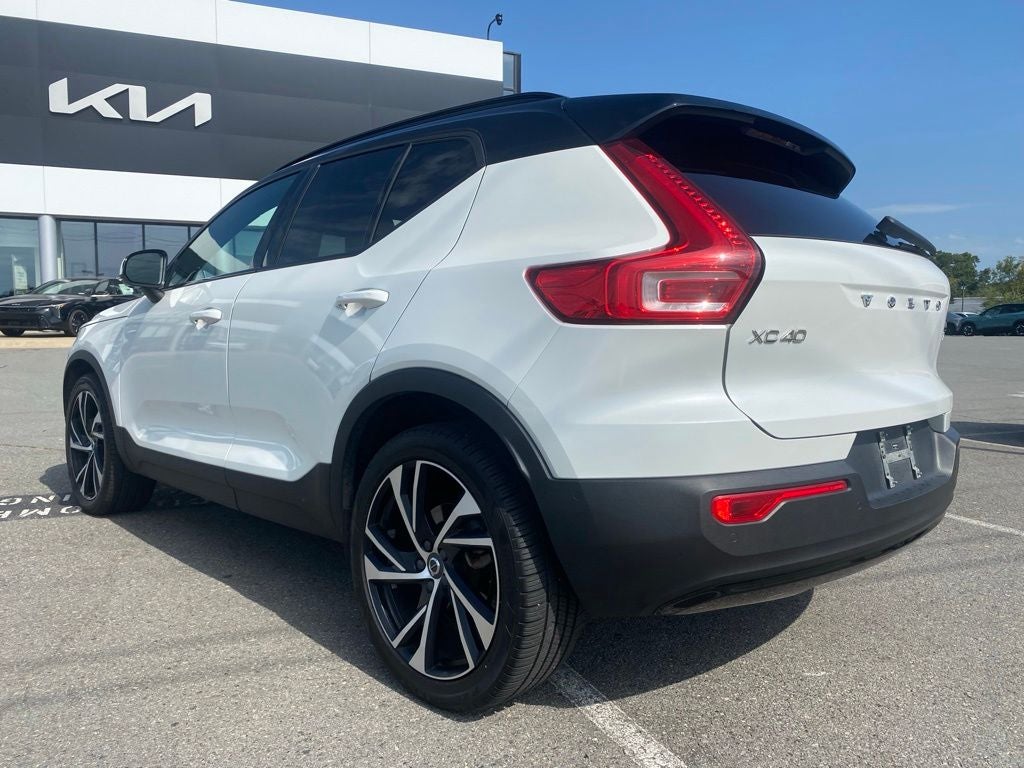 2021 Volvo XC40 R-Design *Advanced Package/Climate Package