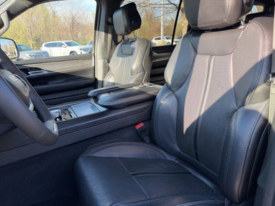 2024 Jeep Wagoneer Series II 4X4 NAPPA LEATHER, COOLED SEATS!