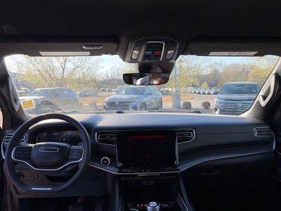 2024 Jeep Wagoneer Series II 4X4 NAPPA LEATHER, COOLED SEATS!