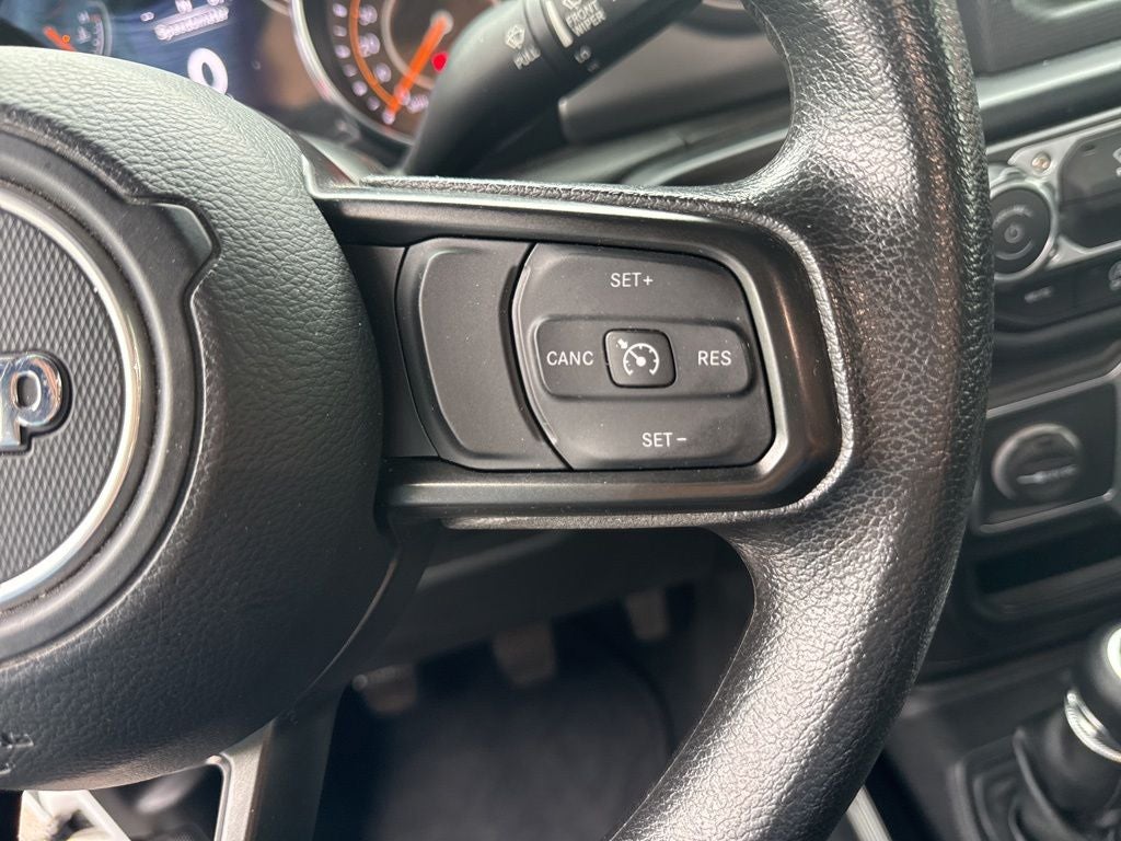2022 Jeep Gladiator Sport MANUAL!!! CLEAN CARFAX