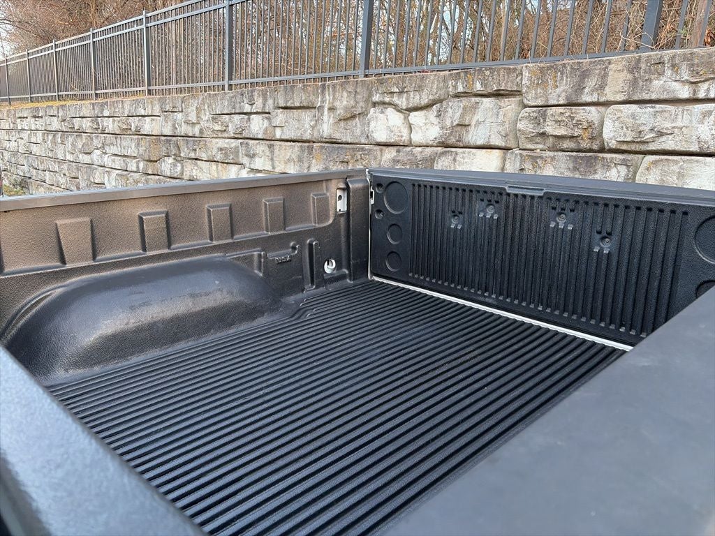 2021 RAM 1500 Classic Warlock 5.7 HEMI WARLOCK