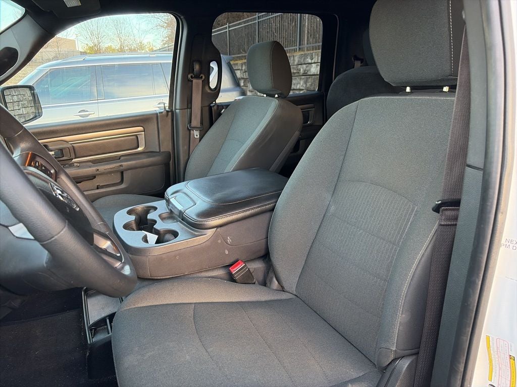 2021 RAM 1500 Classic Warlock 5.7 HEMI WARLOCK