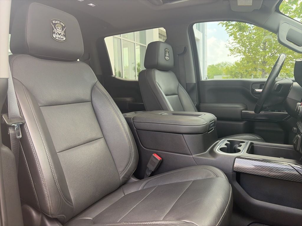 2019 Chevrolet Silverado 1500 LTZ BLACK OPS LIFTED, CLEAN 1 OWNER CARFAX