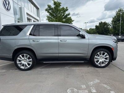 2023 Chevrolet Tahoe High Country PANORAMIC ROOF AND 1OWNER CLEAN CARFAX