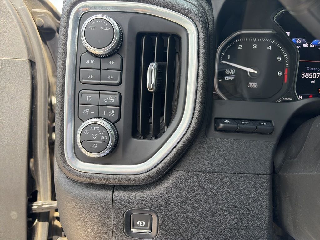 2020 GMC Sierra 1500 Denali CARBON PRO, KICKER AUDIO LOADED