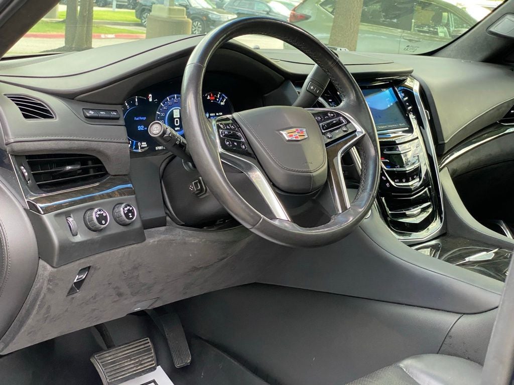 2020 Cadillac Escalade Platinum Edition