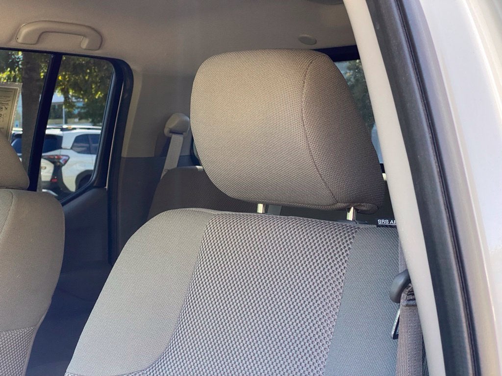 2021 Nissan Frontier SV