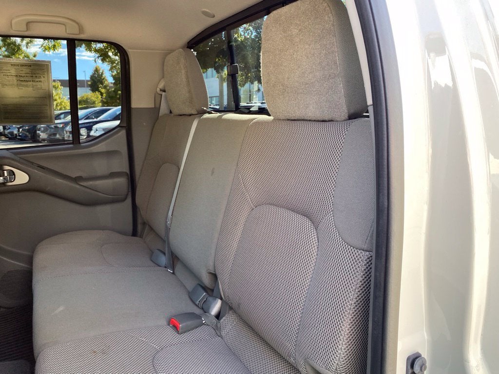 2021 Nissan Frontier SV