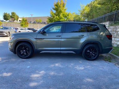 2025 Volkswagen Atlas 2.0T Peak Edition
