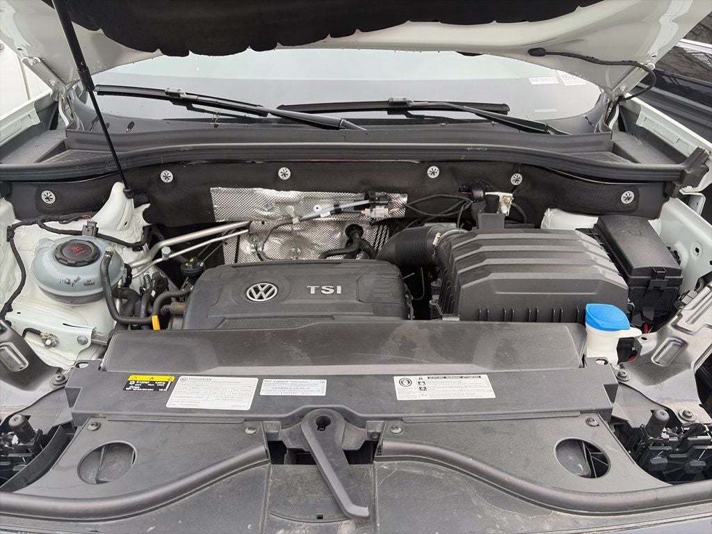 2020 Volkswagen Atlas Cross Sport 2.0T SE w/Technology