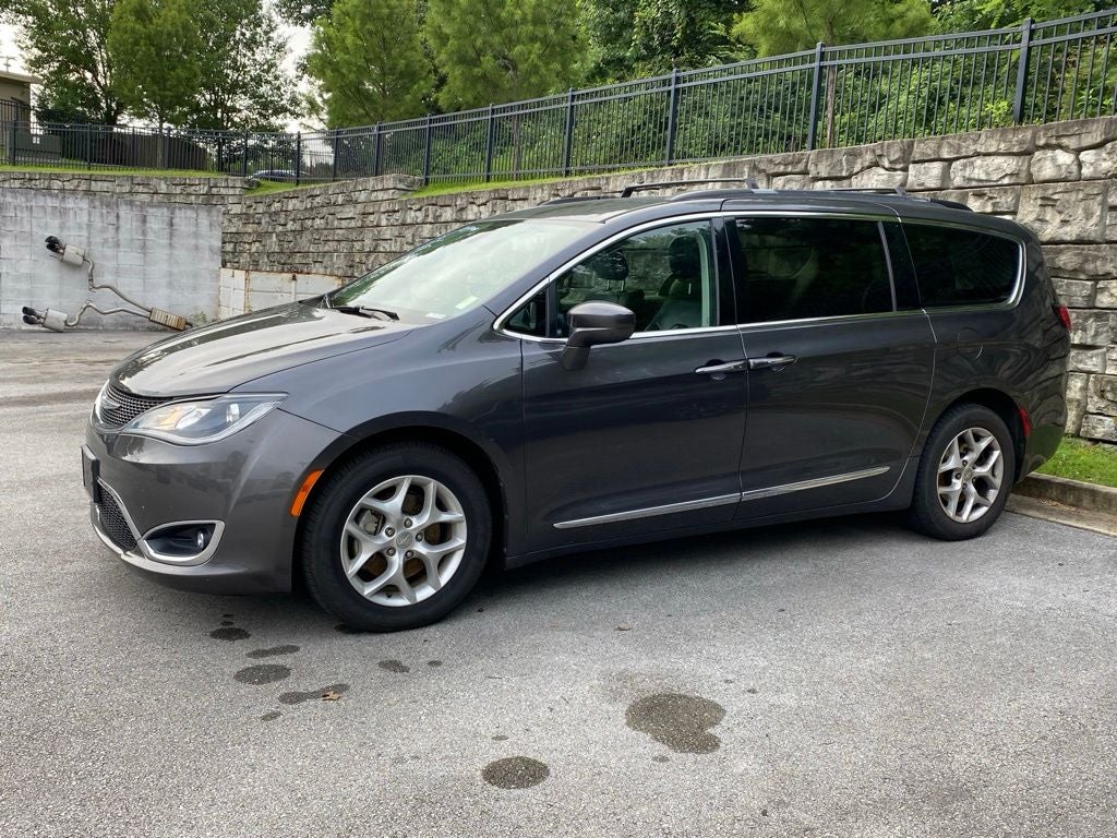 2017 Chrysler Pacifica Touring L