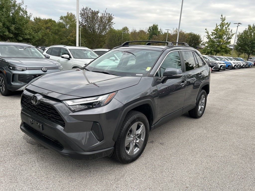 2022 Toyota RAV4 XLE