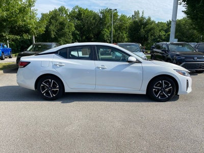 2024 Nissan Sentra SV APPLE CAR PLAY!! CLENA 1 OWNER CARFAX