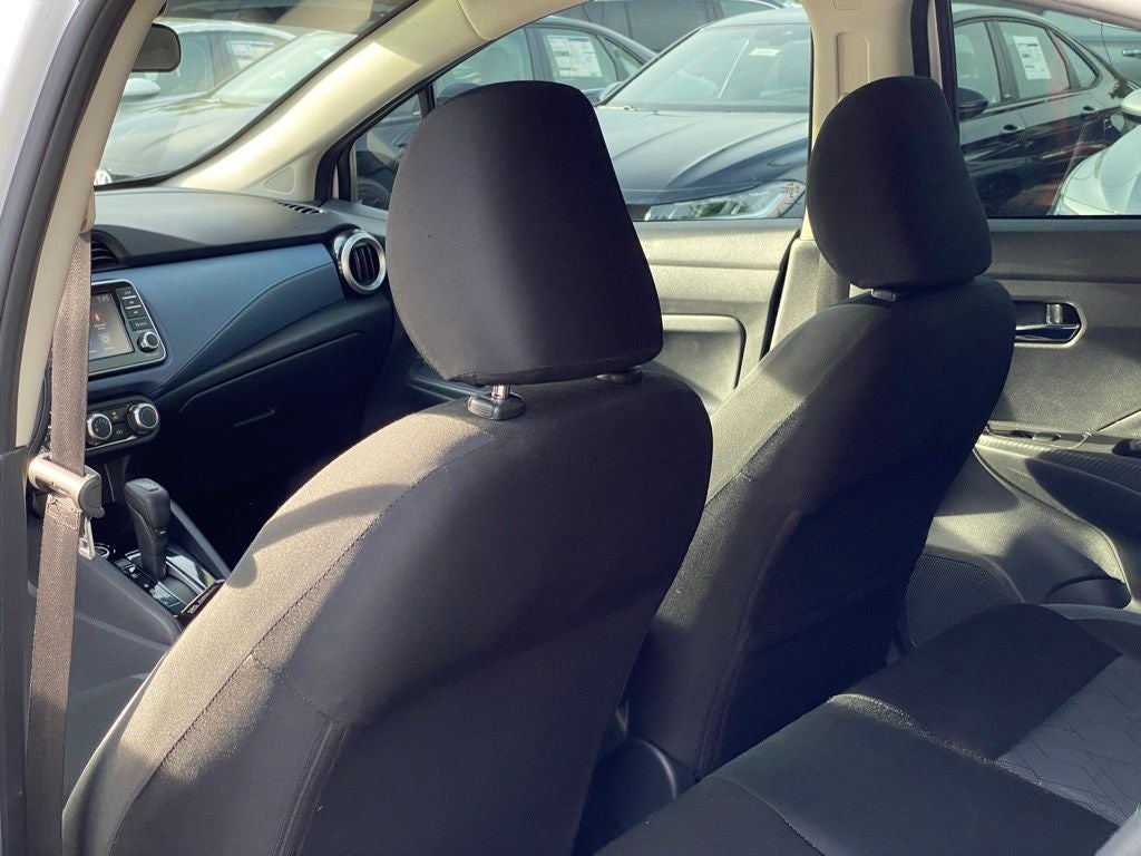 2024 Nissan Versa 1.6 SV CLEAN 1 OWNER CARFAX