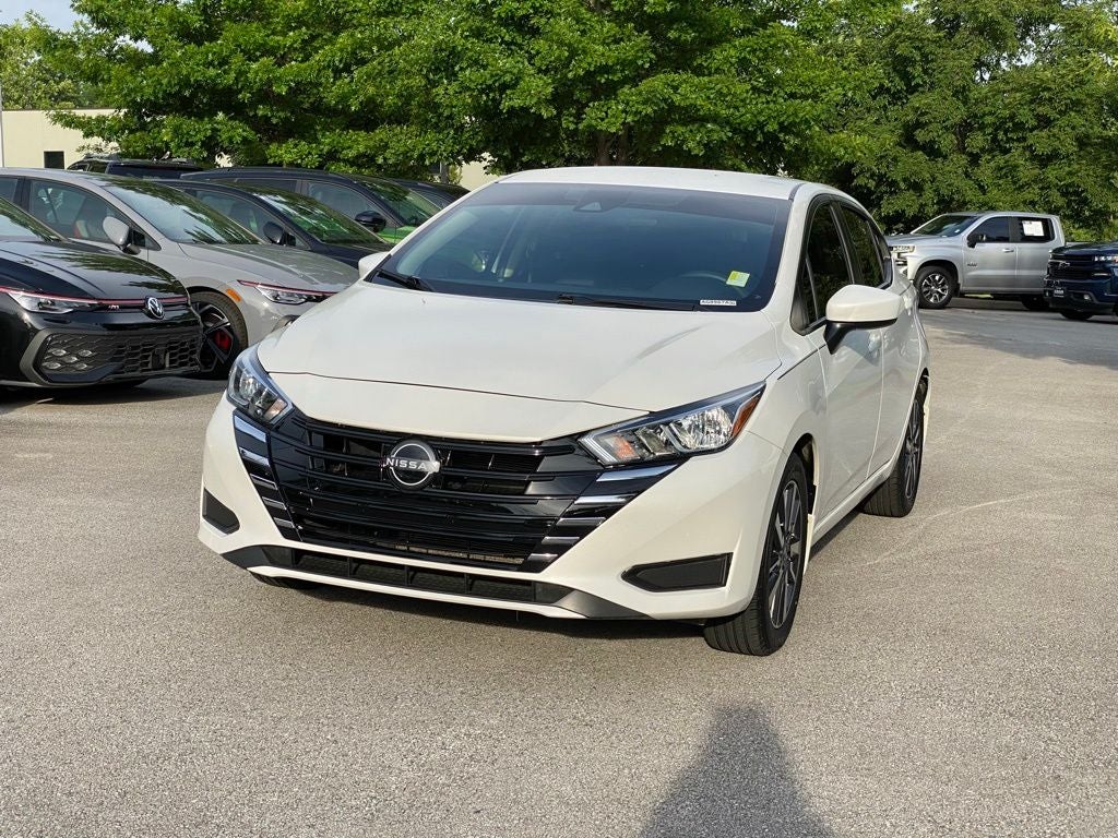 2024 Nissan Versa 1.6 SV CLEAN 1 OWNER CARFAX