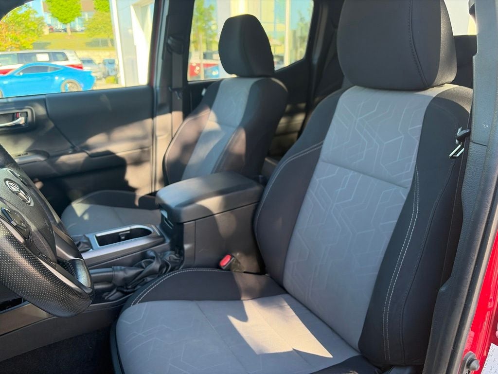 2022 Toyota Tacoma TRD Off-Road BFG A/T