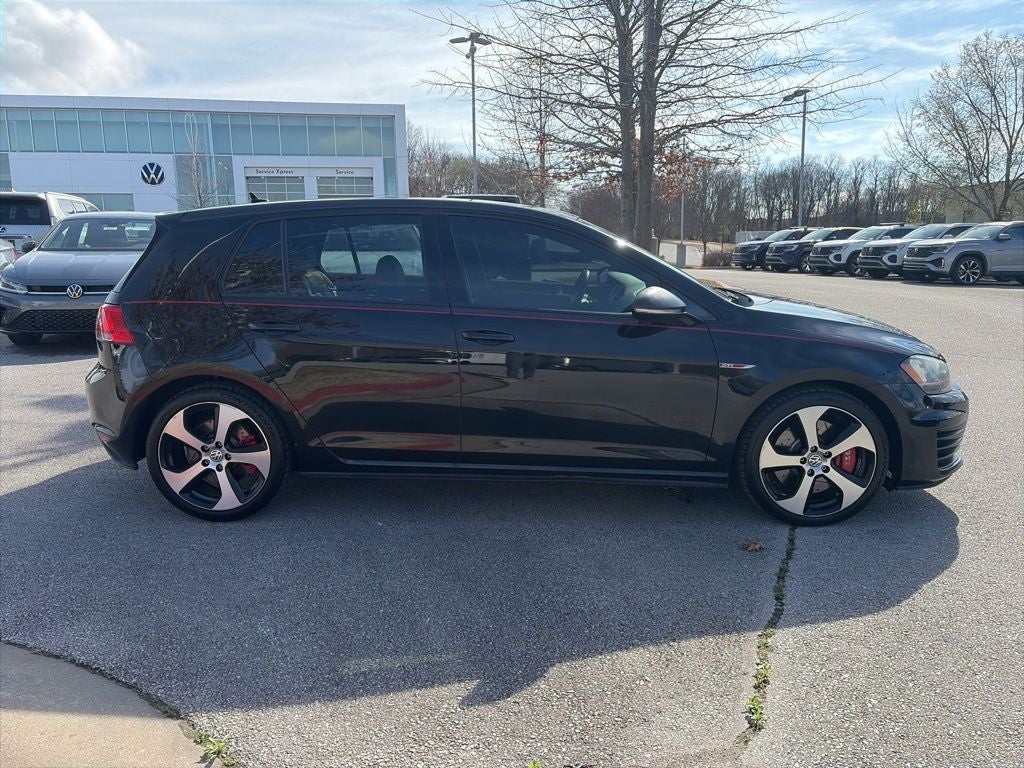 2016 Volkswagen Golf GTI SE w/Performance Package