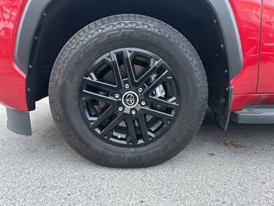 2024 Toyota Sequoia SR5