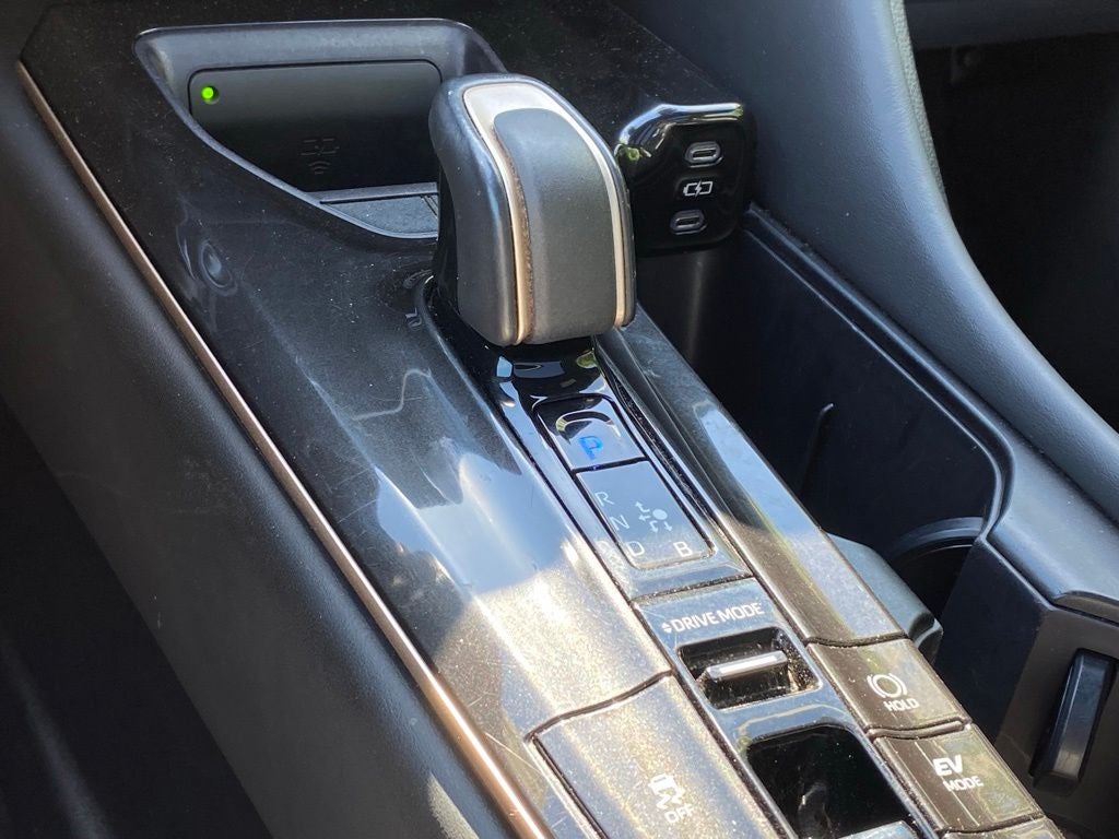 2024 Toyota Crown Limited