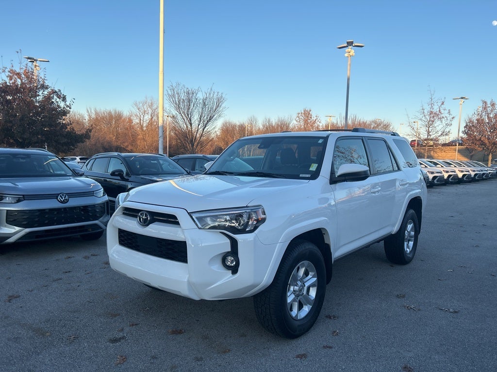 2024 Toyota 4Runner SR5