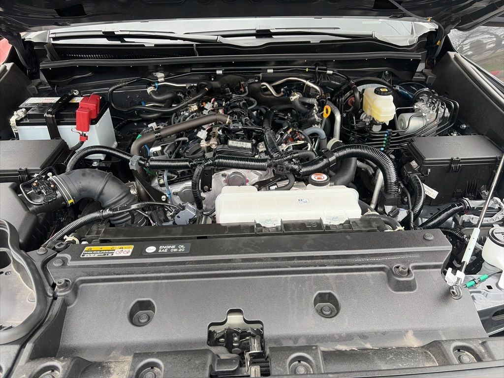 2025 Toyota 4Runner SR5 CLEAN 1 OWNER CARFAX 4WD AND CUSTOM LEATHER