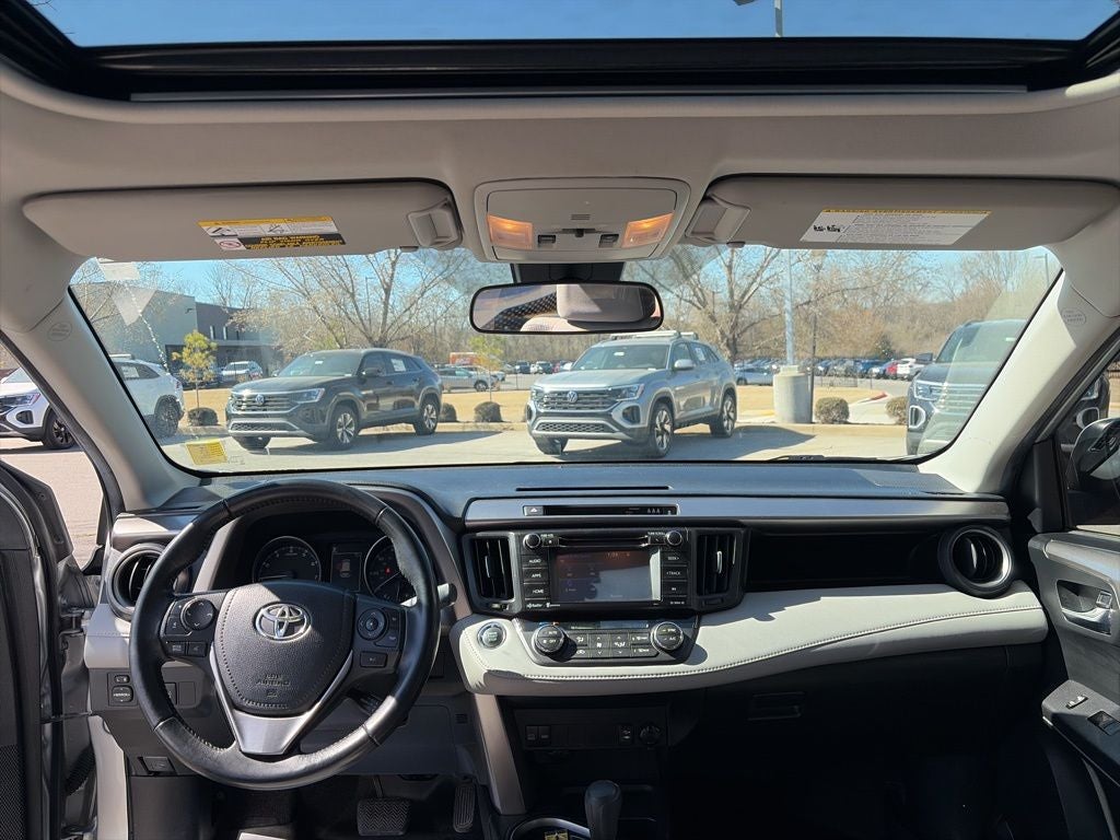 2018 Toyota RAV4 XLE GREAT CONDITION! GREAT SERVICE HISTORY!