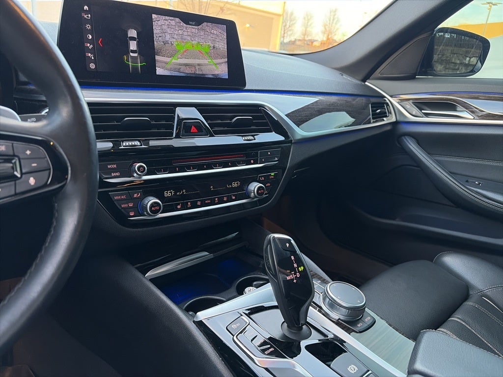 2018 BMW 5 Series 530i xDrive AWD VERY GOOD CONDITION