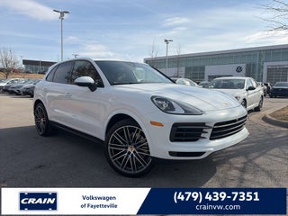 2023 Porsche Cayenne Platinum Edition