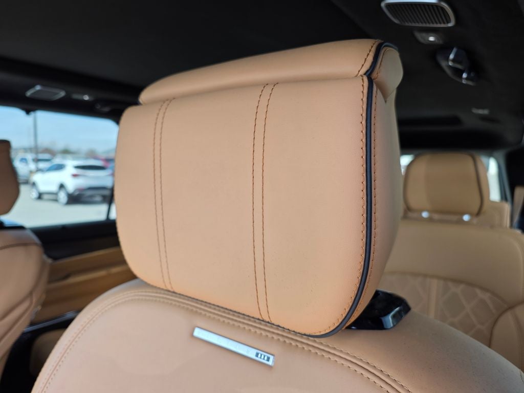 2025 Jeep Grand Wagoneer Series III