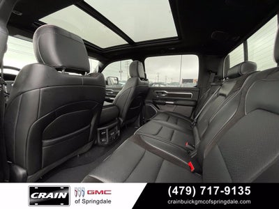 2025 RAM 1500 Laramie Dual–Pane Panoramic Sunroof