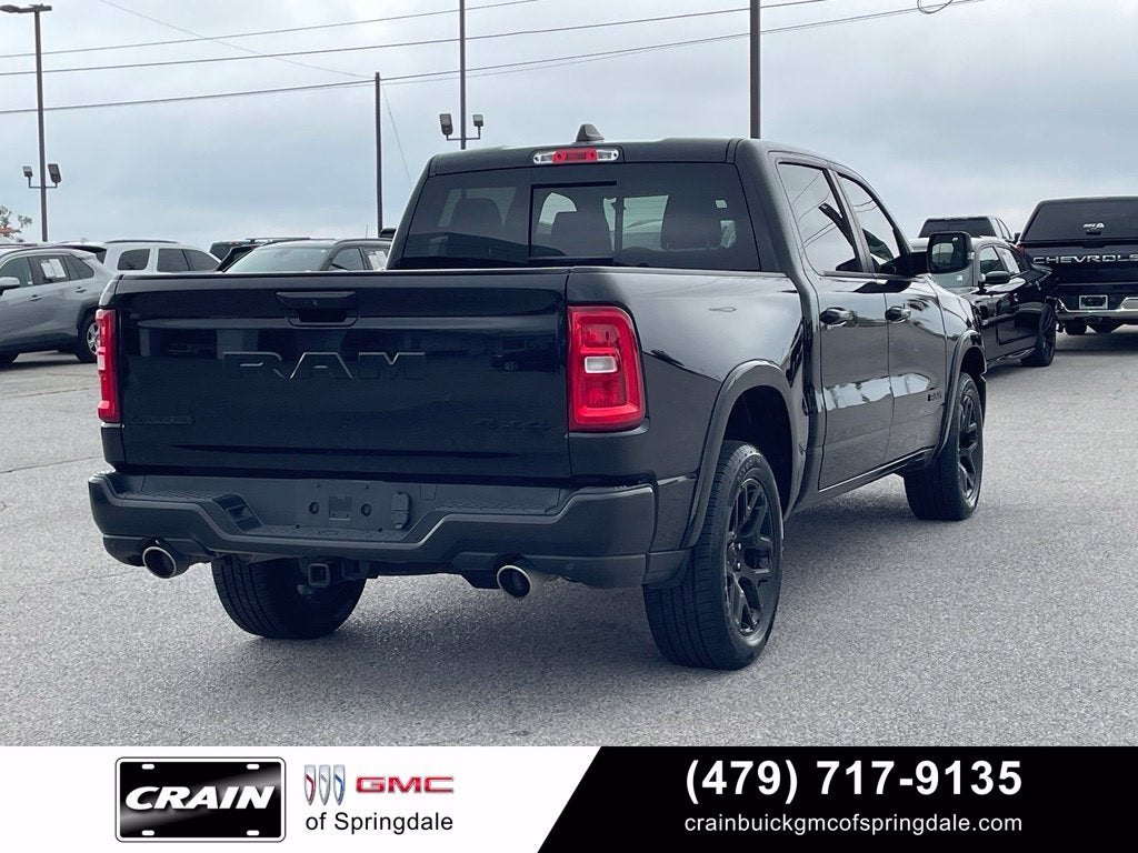 2025 RAM 1500 Laramie Dual–Pane Panoramic Sunroof