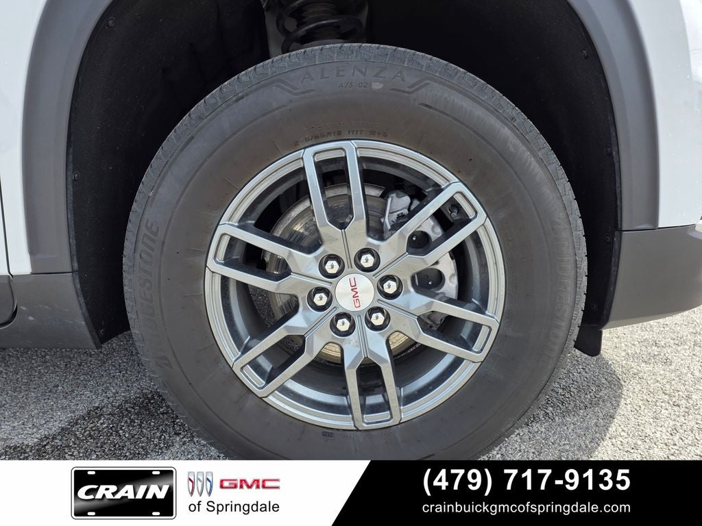 2025 GMC Acadia Elevation