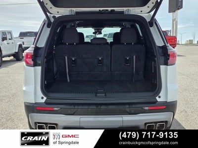 2025 GMC Acadia Elevation