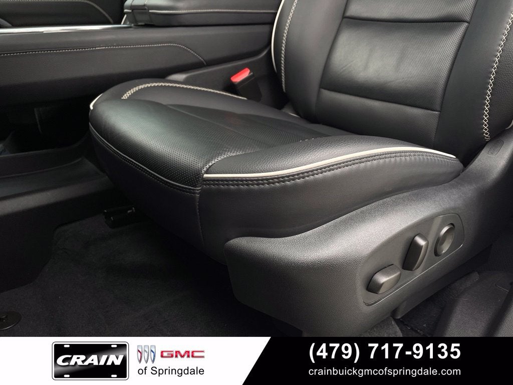 2024 GMC Acadia Denali