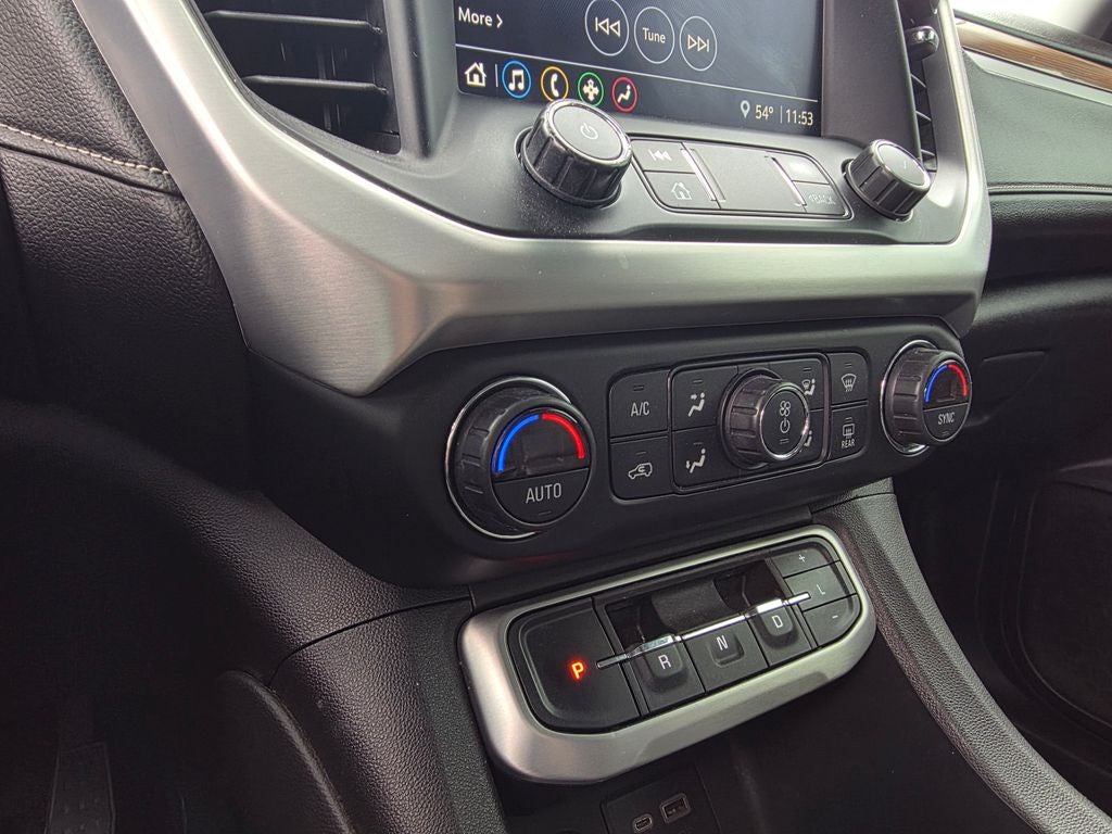 2021 GMC Acadia SLE