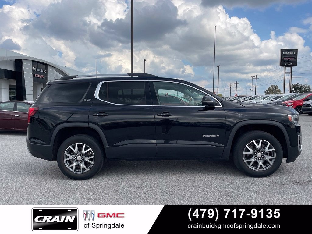 2023 GMC Acadia SLT