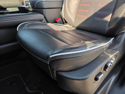 2025 GMC Yukon XL AT4 Ultimate